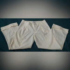 Banana Republic Women’s Trousers Light Yellow Cuffed Pants - Size 4